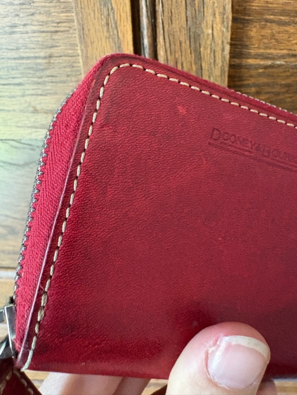 Vintage Red Leather Dooney & Bourke Wallet Made In Italy ID Panel Outside Small - Picture 4 of 10